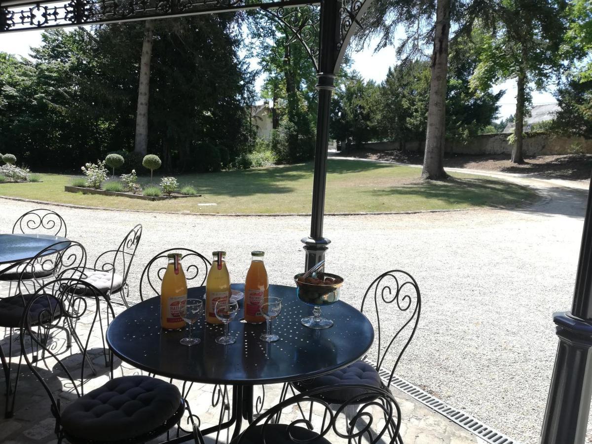Manoir De La Touche Bed & Breakfast Azay-le-Rideau Dış mekan fotoğraf