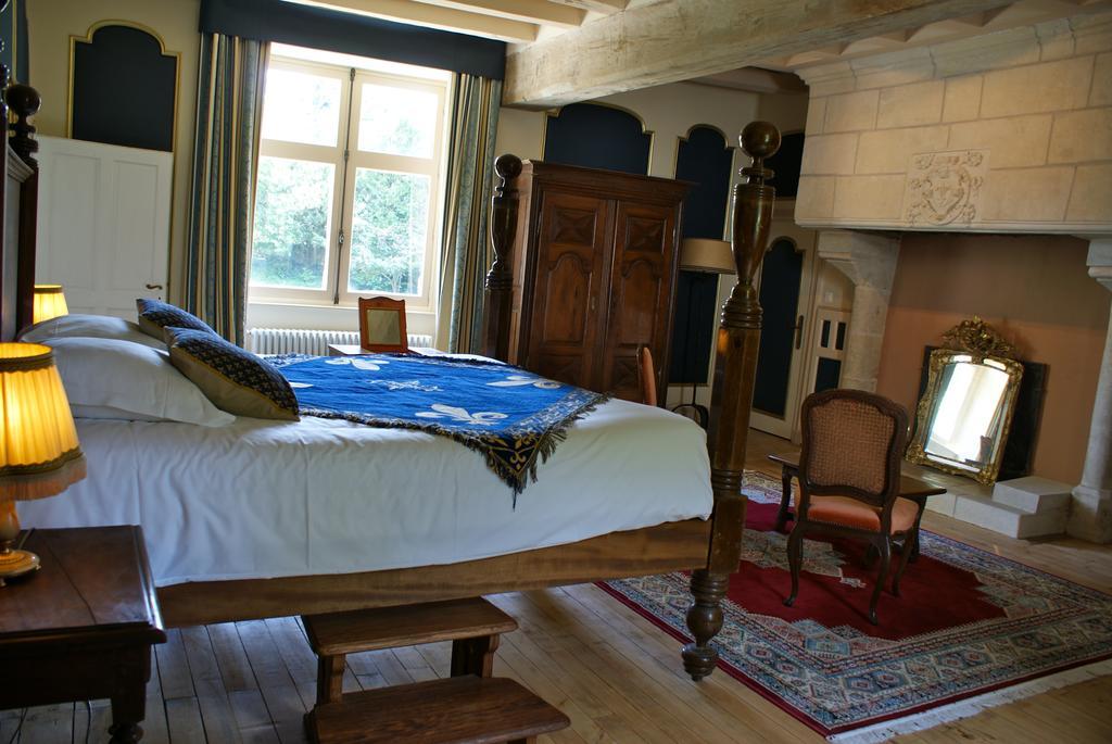 Manoir De La Touche Bed & Breakfast Azay-le-Rideau Oda fotoğraf